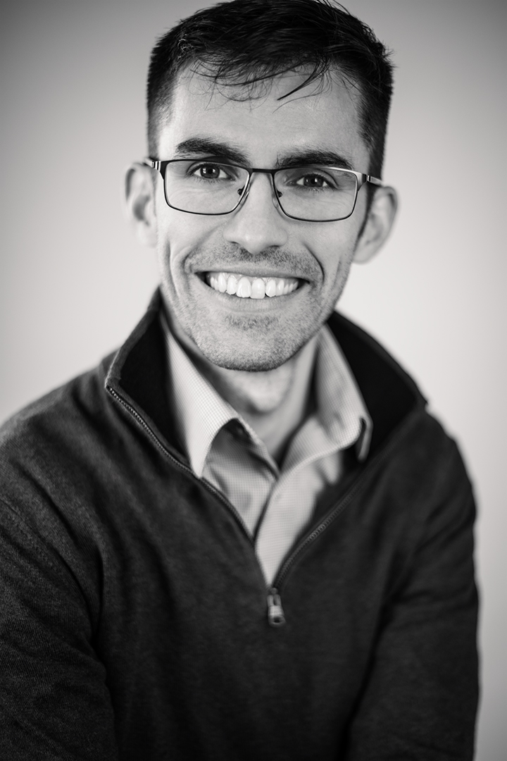 Personal-branding headshot by T. Maicee